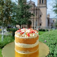 Pastel de Fresa con Queso Crema en la Catedral de Chihuahua
